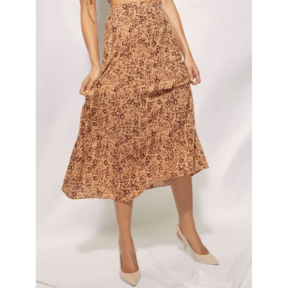 Aritzia Leopard Animal Print Midi Skirt Size 00